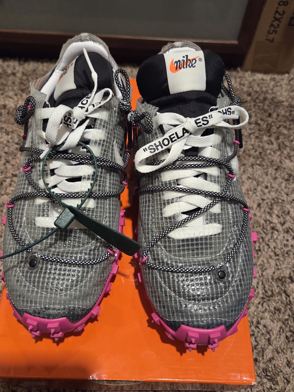 Nike Women's Gray & Pink Running Sneakers